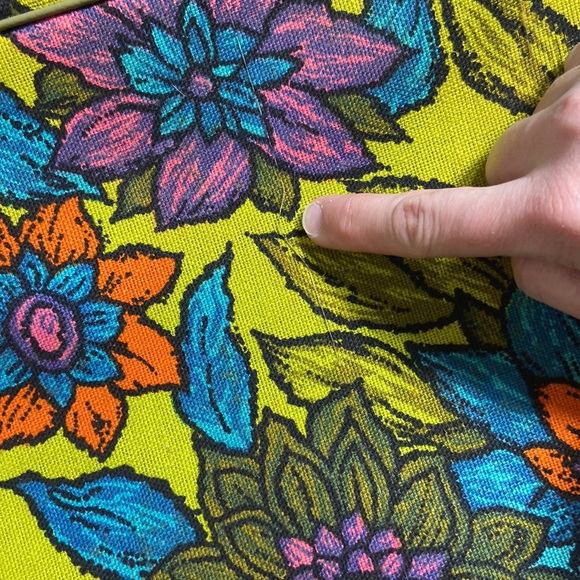 W. P. Hemenway Co Vintage Boho Floral Woven Carryon Suitcase - Picture 14 of 16